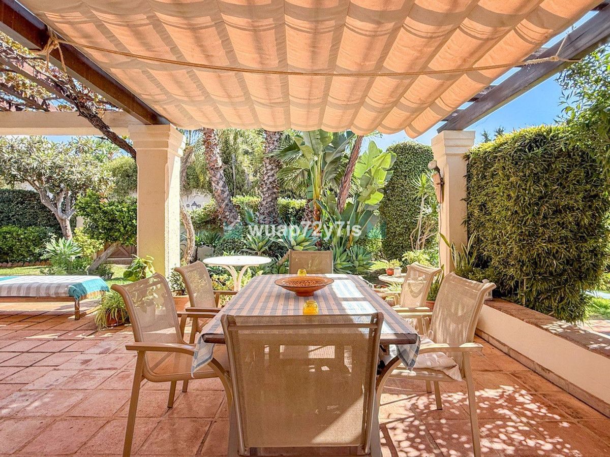 Villa for sale in Nagüeles, Marbella Golden Mile