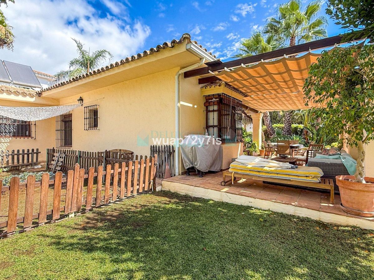 Villa for sale in Nagüeles, Marbella Golden Mile