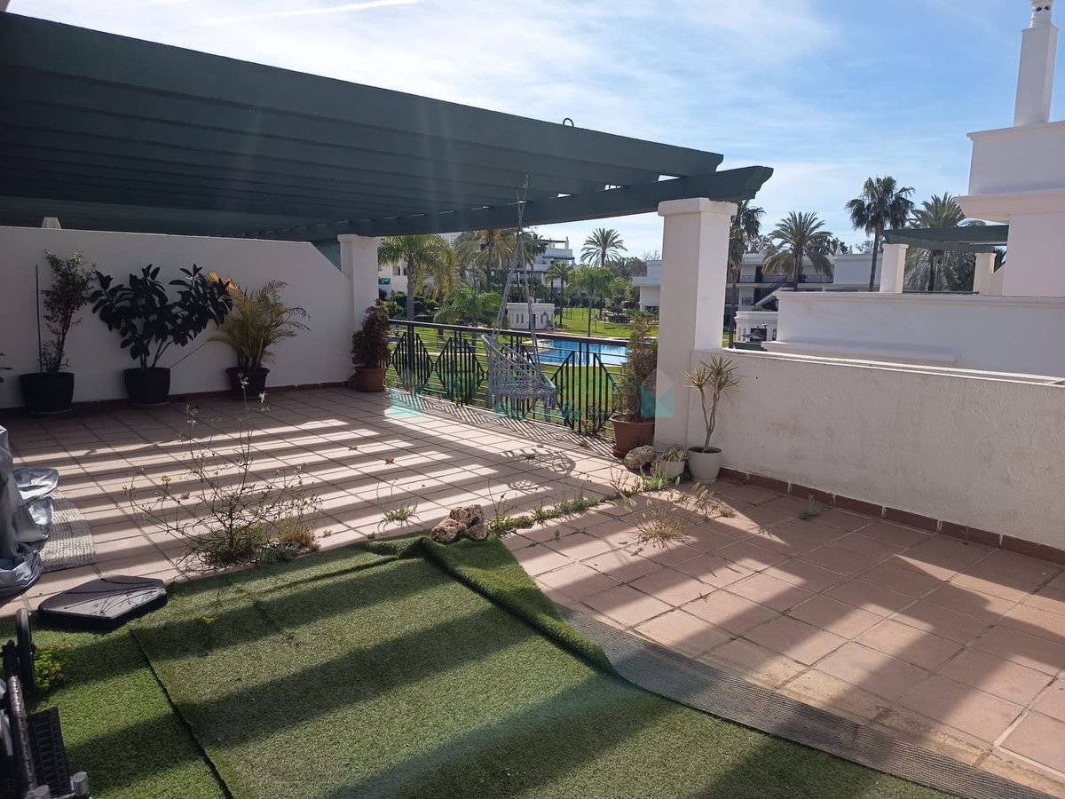 Apartamento en venta en Nueva Andalucia