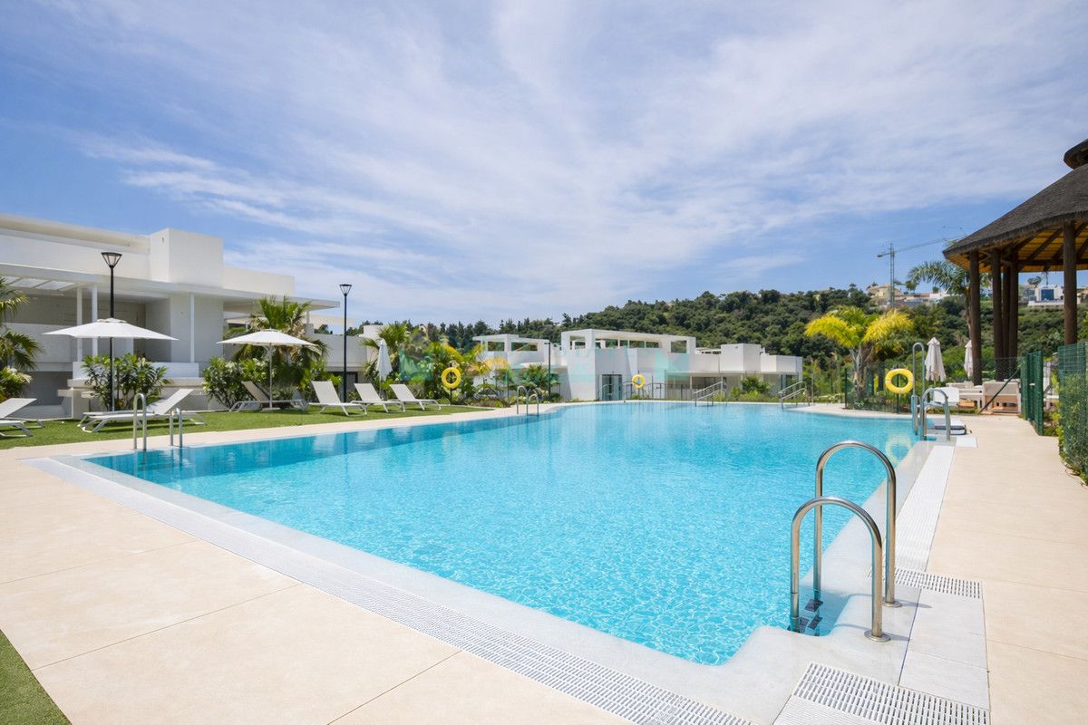 Apartment for rent in Benahavis
