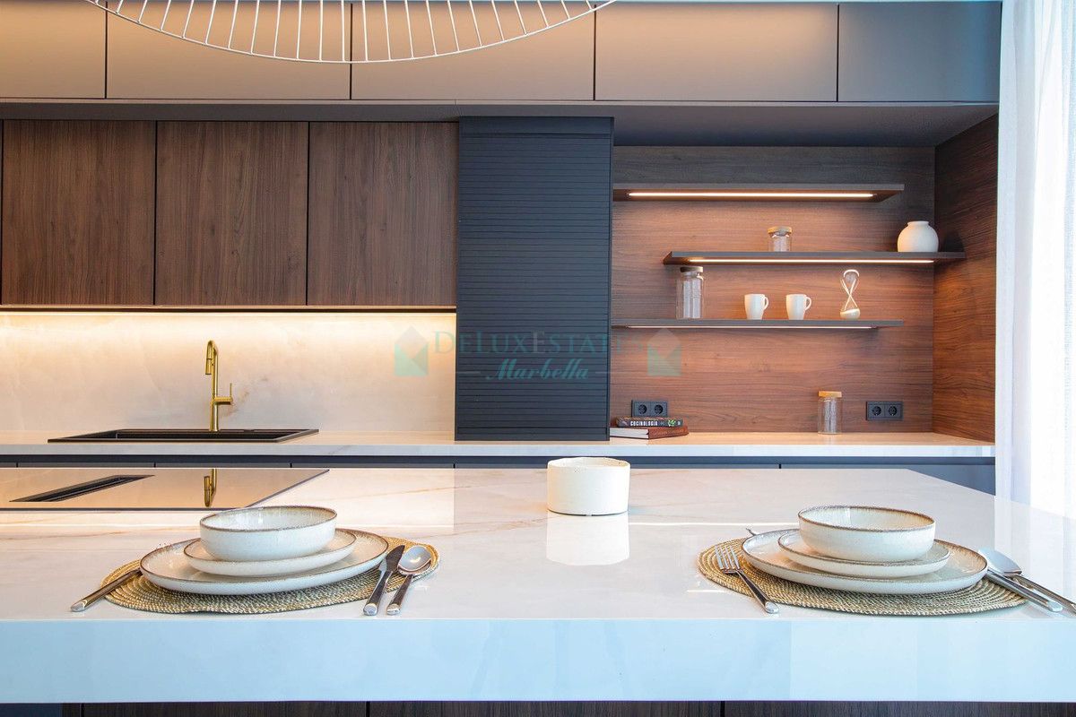 Villa for sale in Valle Romano, Estepona