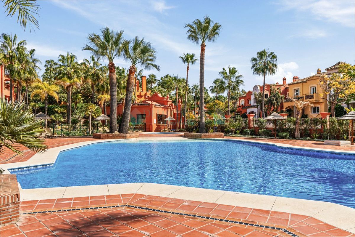 Ground Floor Apartment for rent in Marbella - Puerto Banus