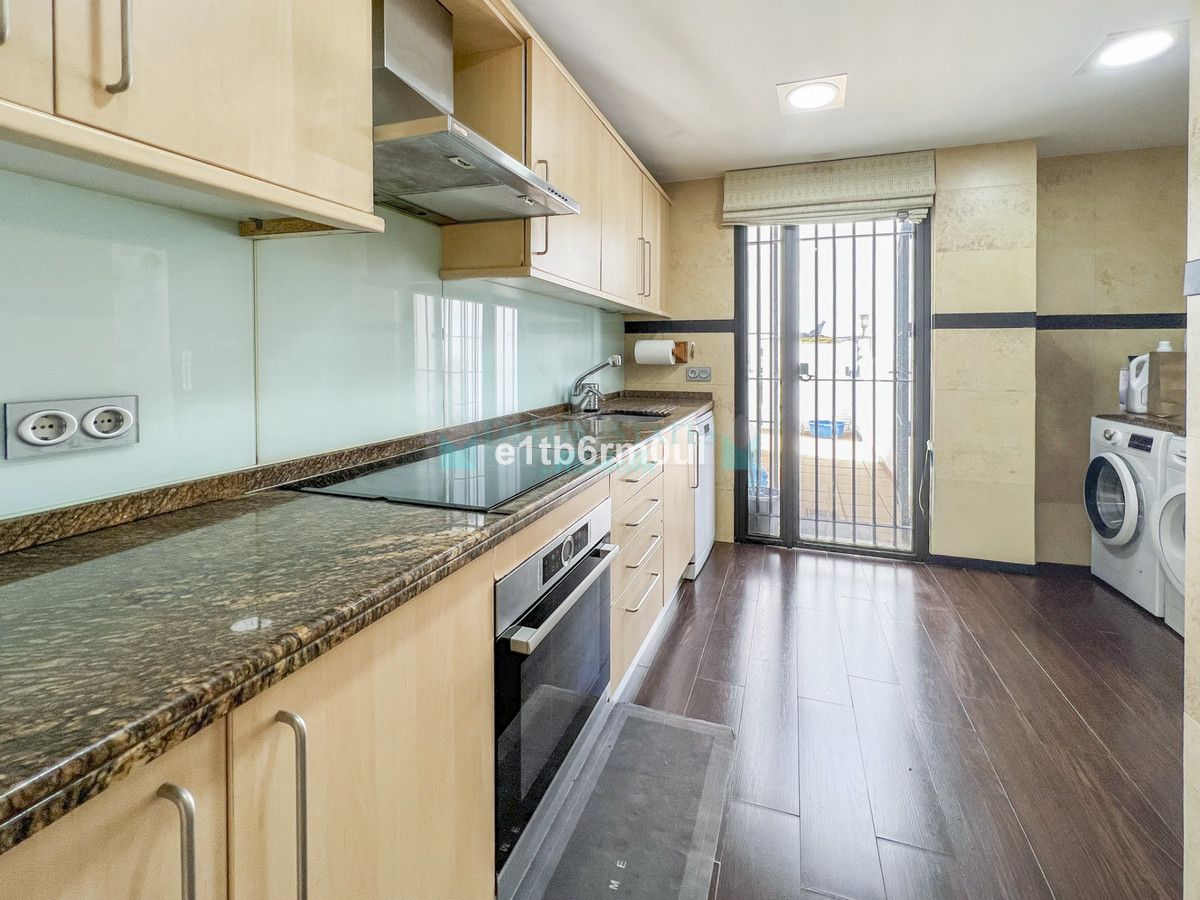 Ground Floor Apartment for sale in Marbella