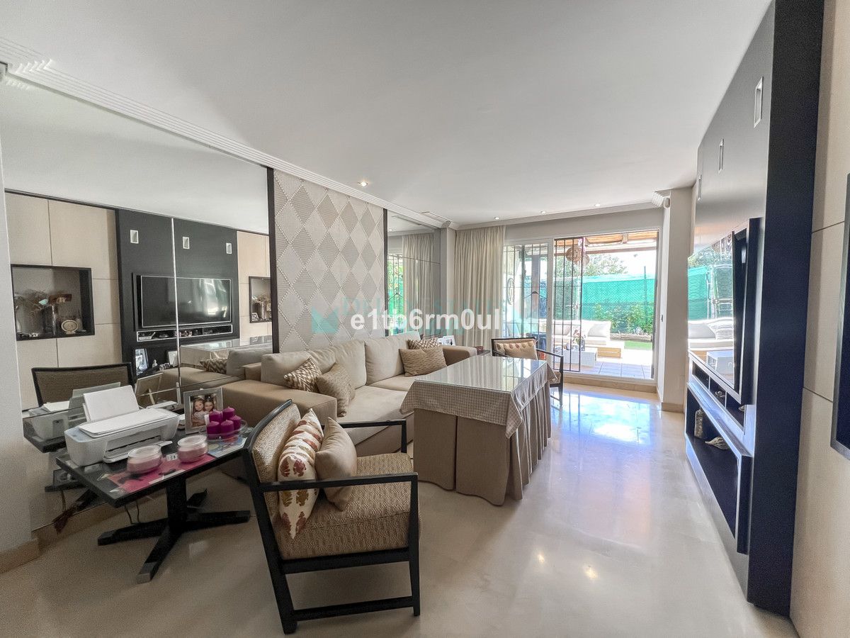 Ground Floor Apartment for sale in Marbella