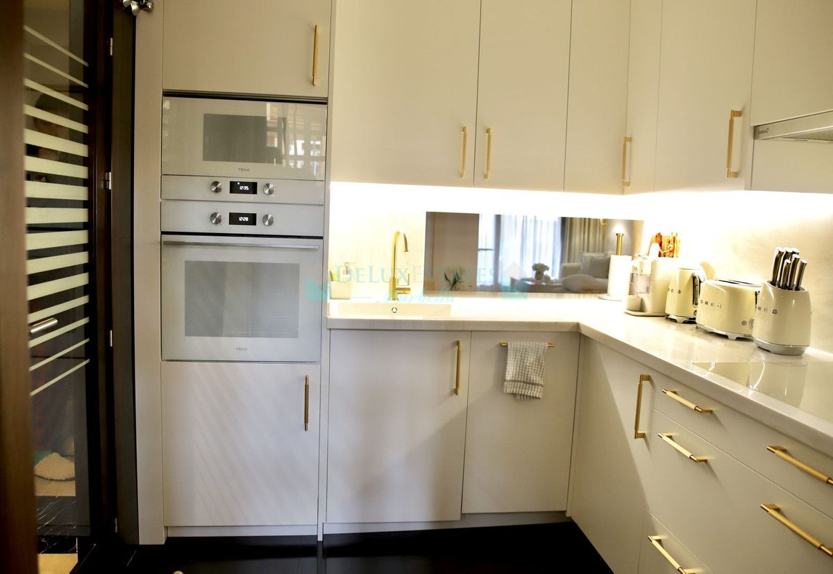 Ground Floor Apartment for sale in Estepona