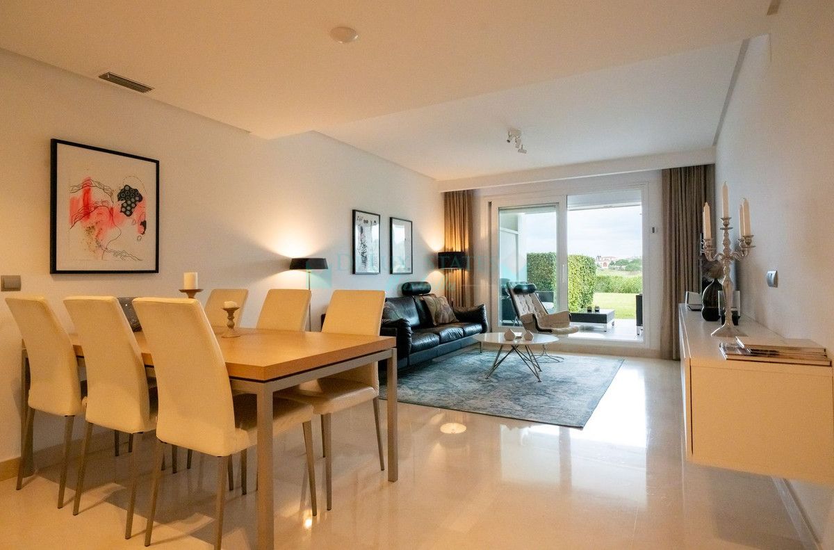 Ground Floor Apartment for sale in Los Arqueros, Benahavis