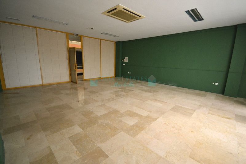 Office for sale in Marbella - Puerto Banus