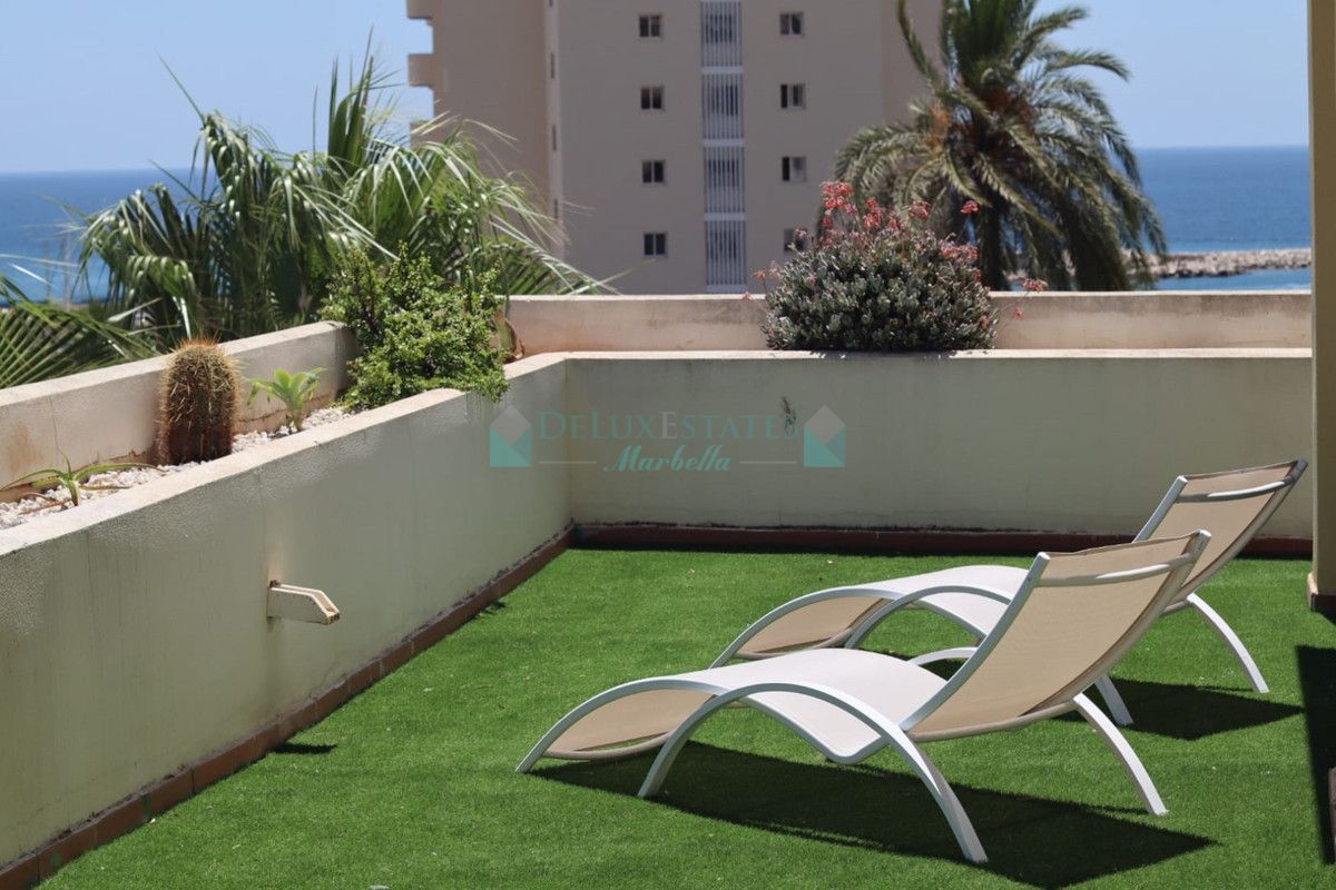 Ático en alquiler en Estepona