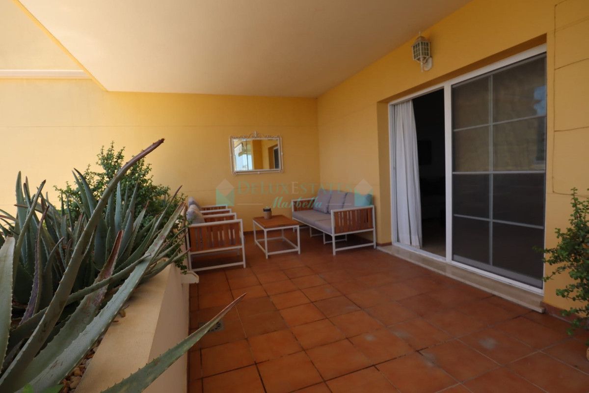 Ático en alquiler en Estepona