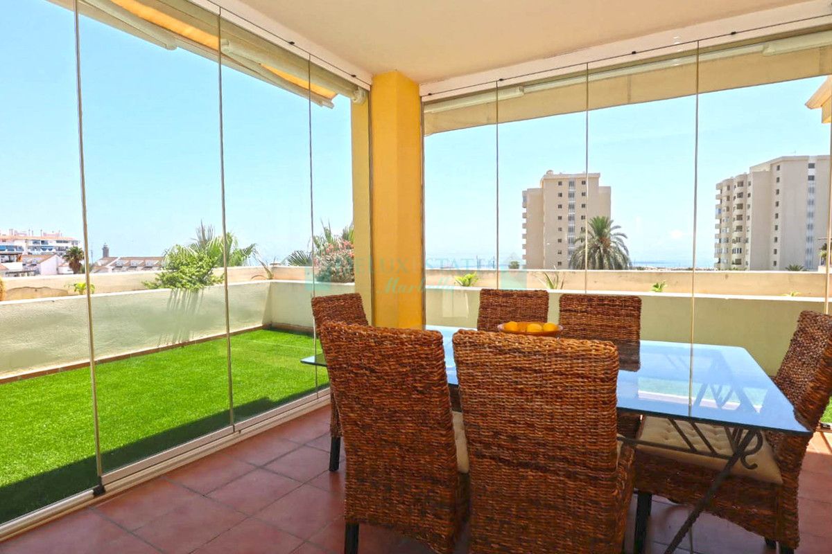 Ático en alquiler en Estepona