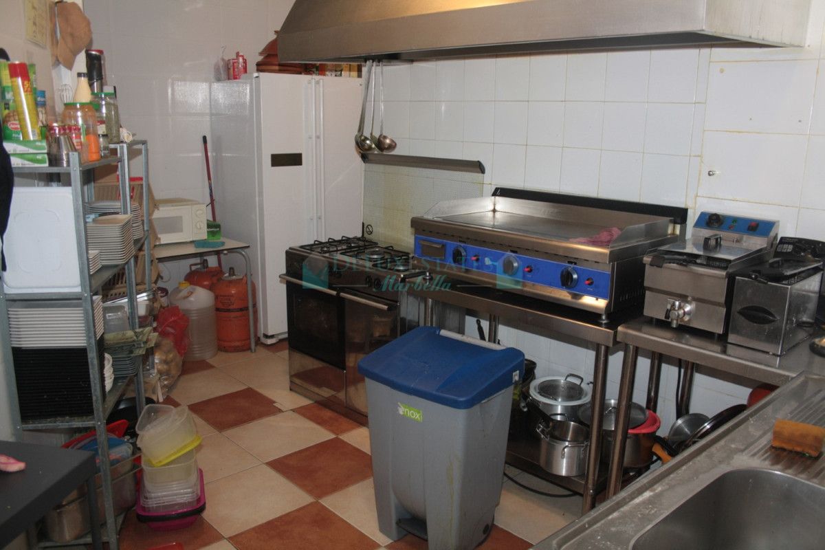 Restaurant for sale in Estepona