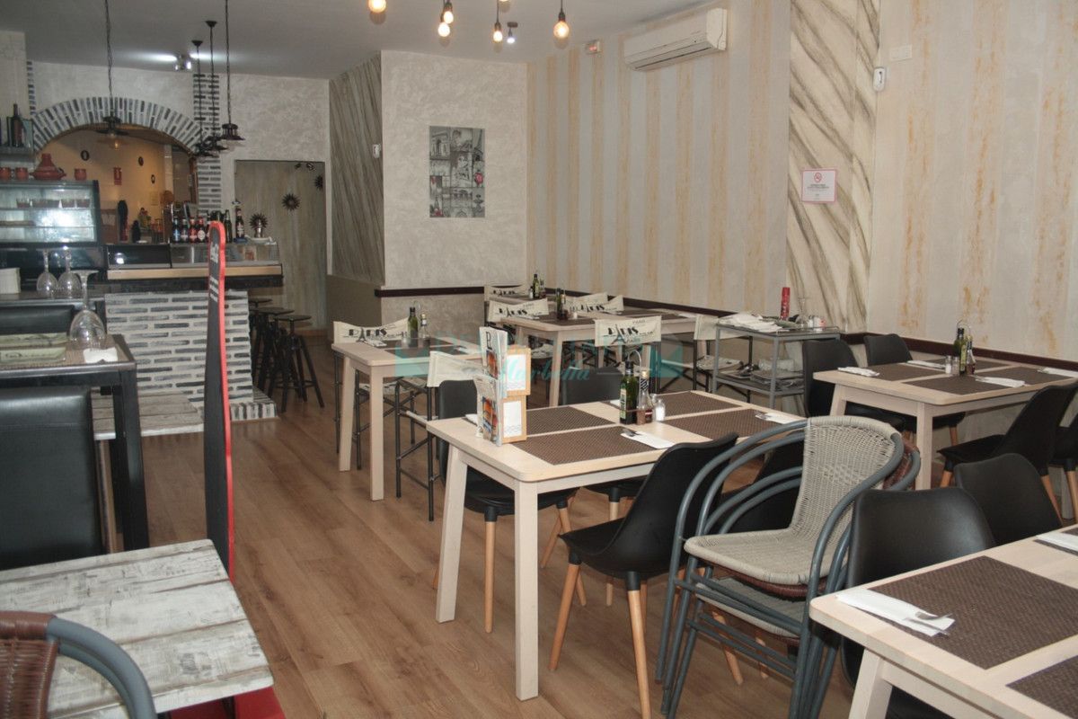 Restaurant for sale in Estepona