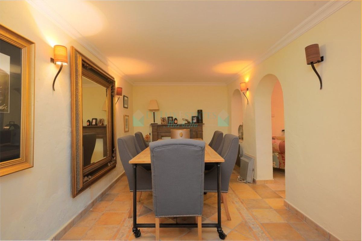 Town House for sale in Marbella