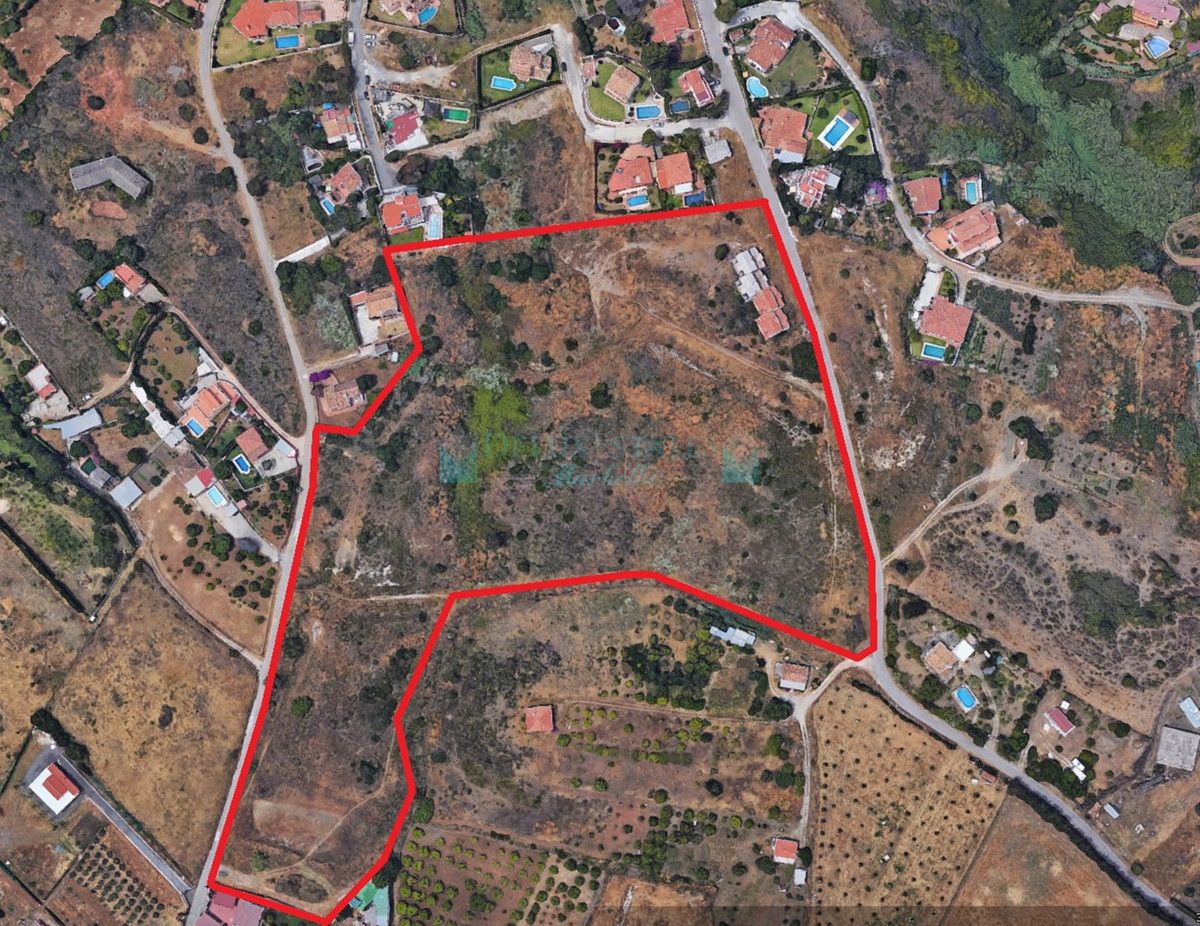 Residential Plot for sale in Estepona