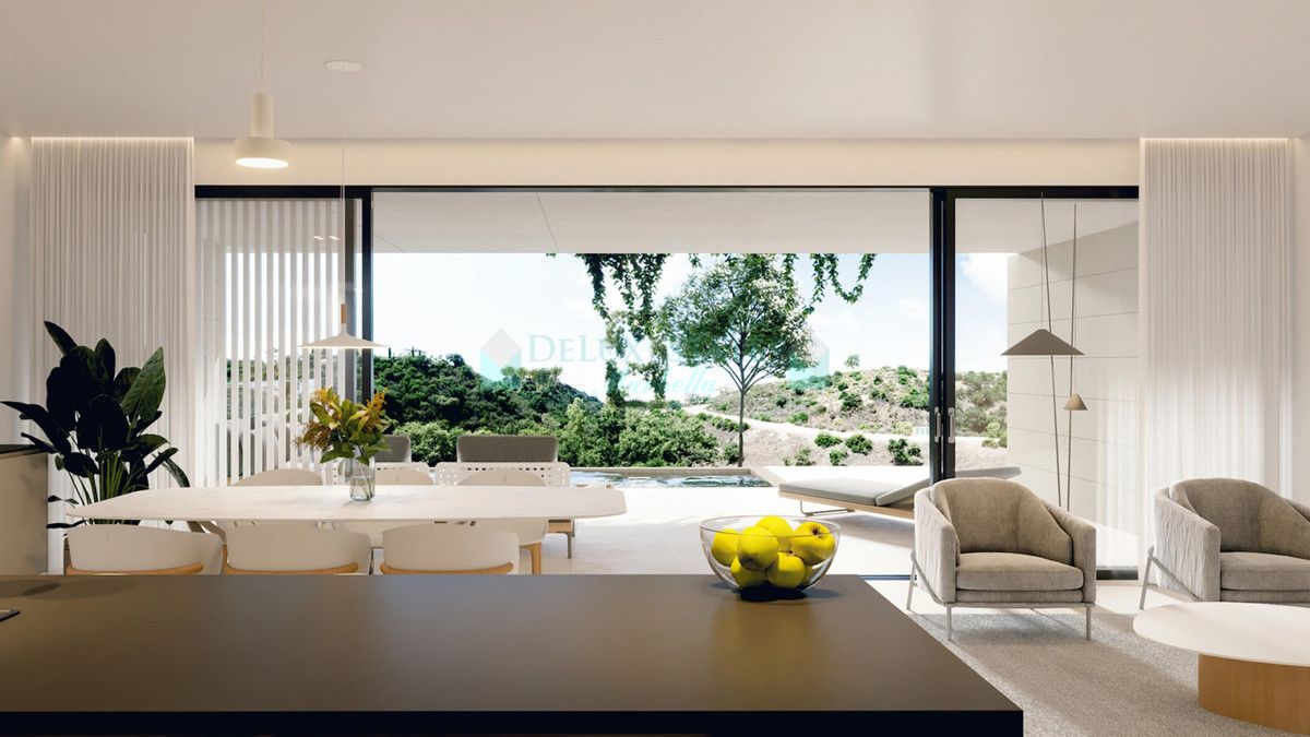Apartamento Planta Baja en venta en Elviria, Marbella Este