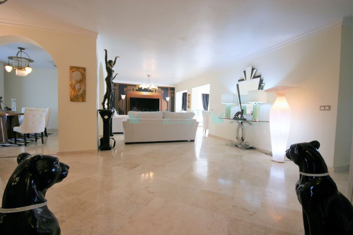 Penthouse for sale in Guadalmina Alta, San Pedro de Alcantara