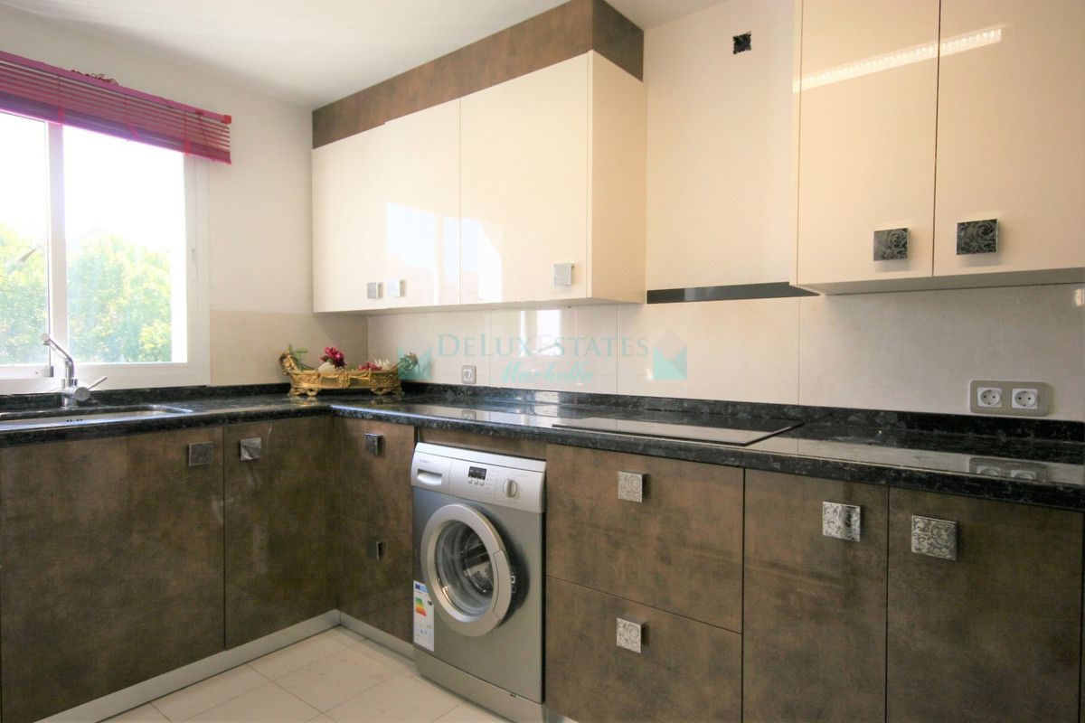 Penthouse for sale in Guadalmina Alta, San Pedro de Alcantara