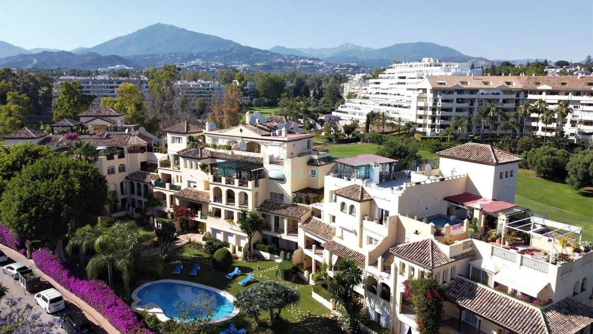 Penthouse for sale in Guadalmina Alta, San Pedro de Alcantara