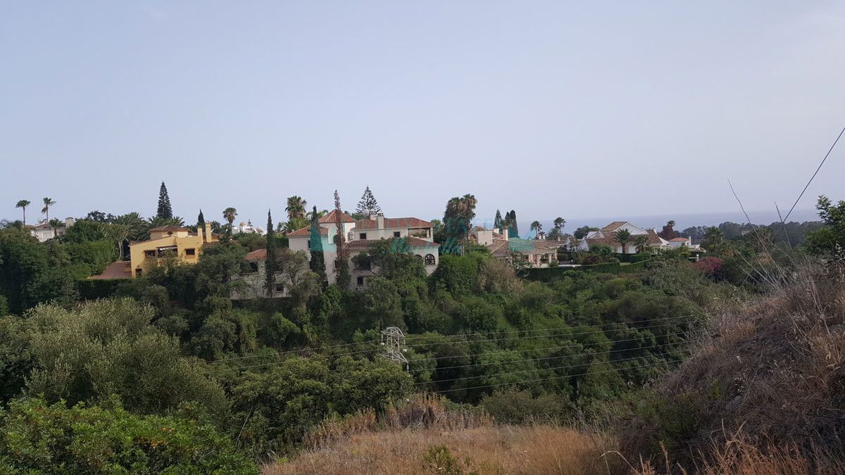 Residential Plot for sale in Elviria, Marbella East