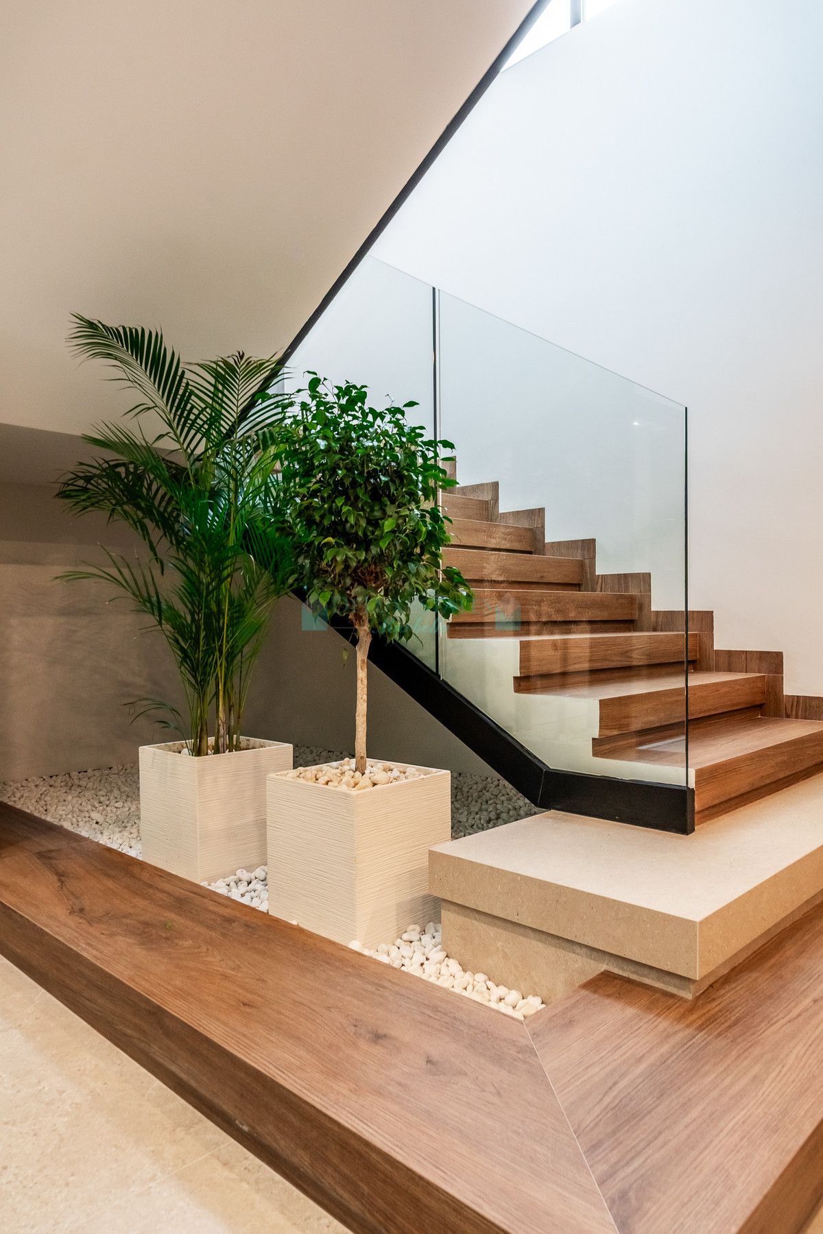 Villa en venta en El Madroñal, Benahavis