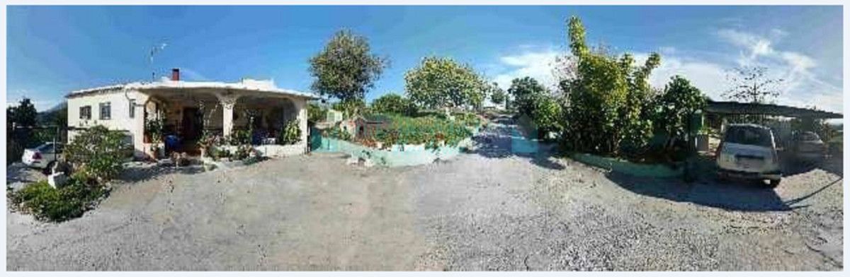 Plot for sale in Estepona