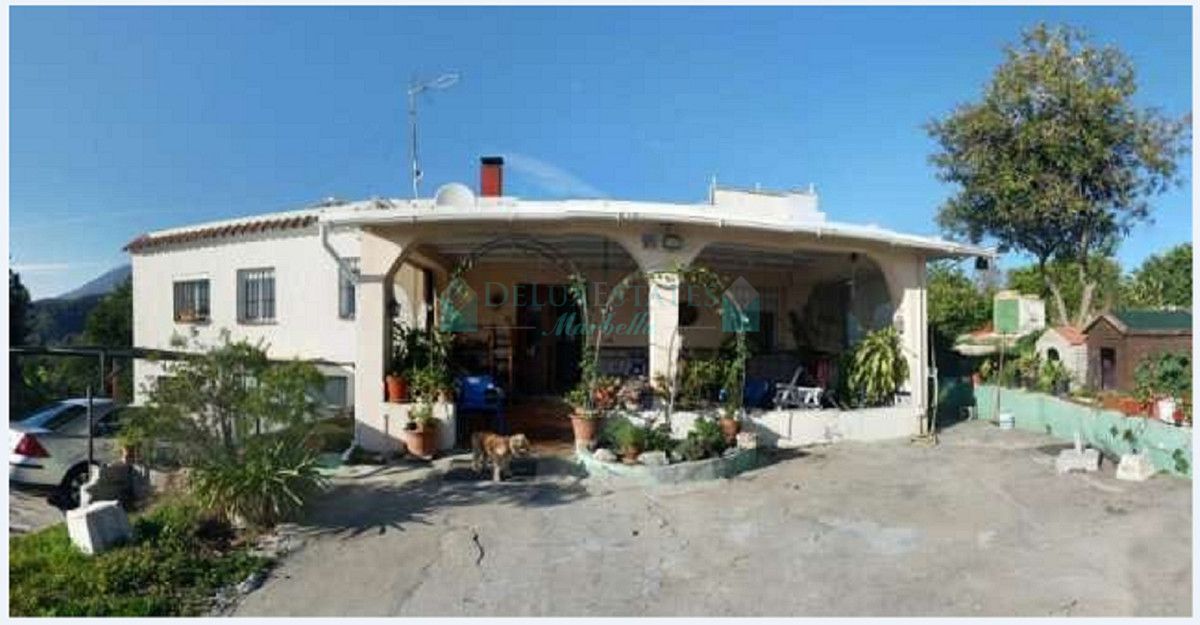 Plot for sale in Estepona