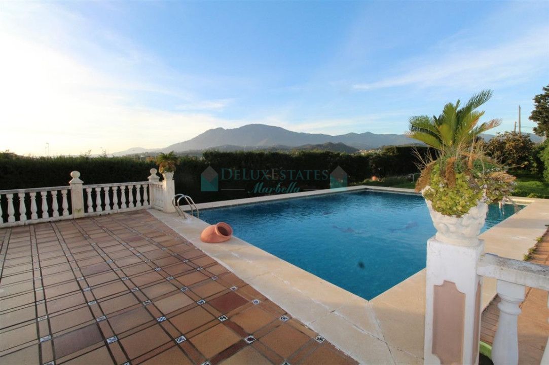 Restaurant for sale in Estepona