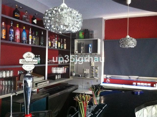 Bar for sale in Estepona