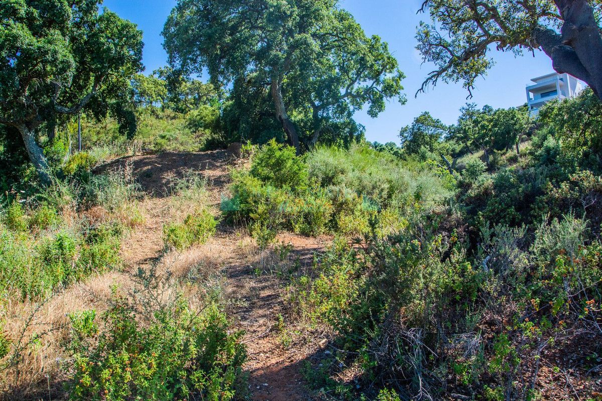 Residential Plot for sale in La Mairena, Marbella East