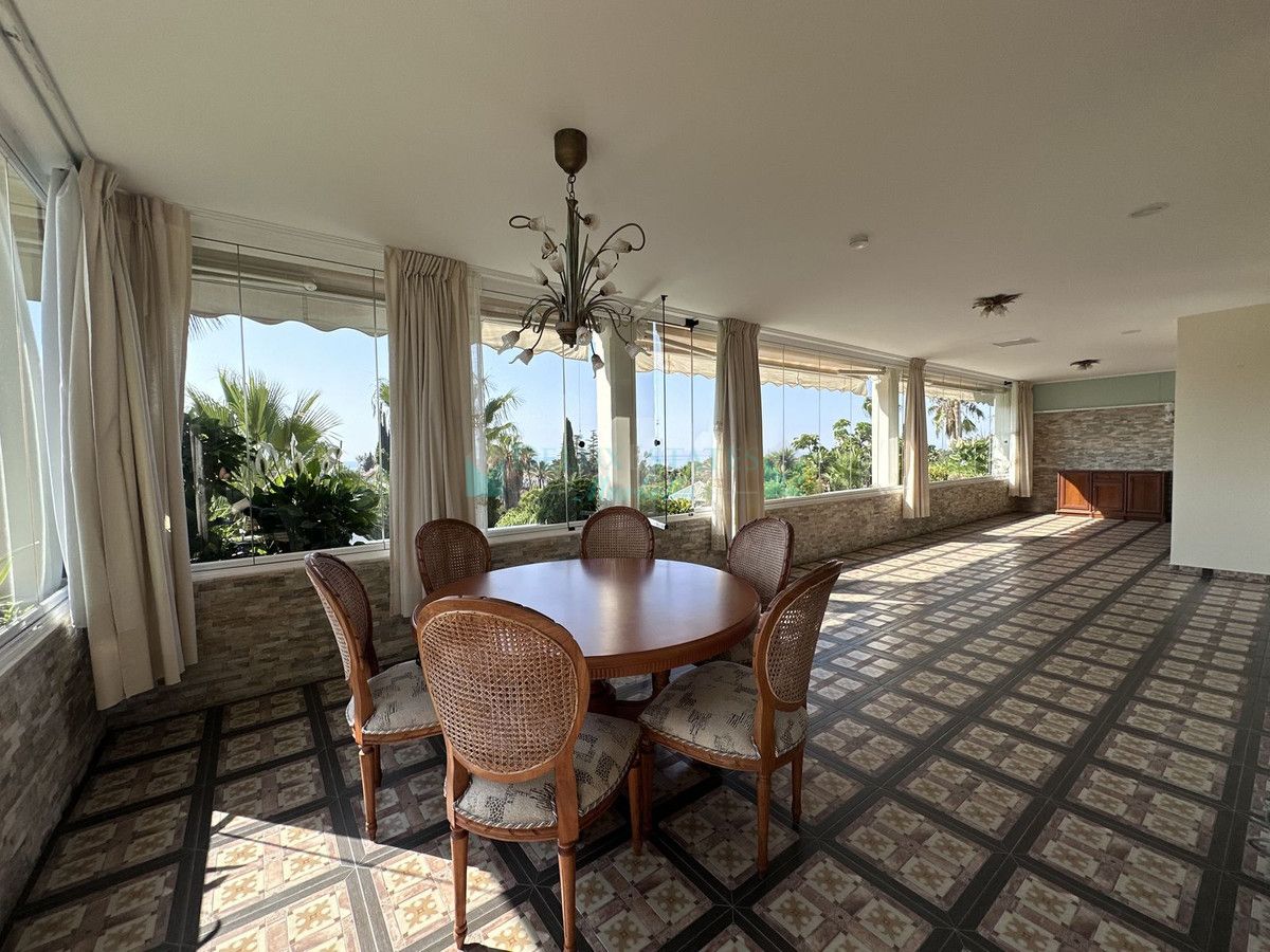 Apartment for sale in Marbella Golden Mile