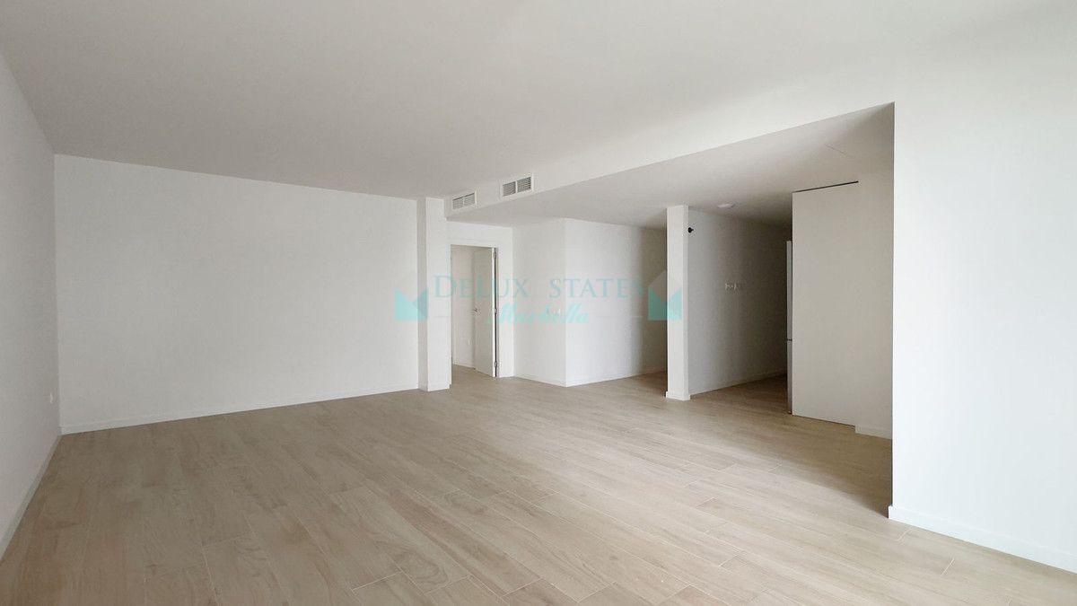 Apartment for sale in Nueva Andalucia