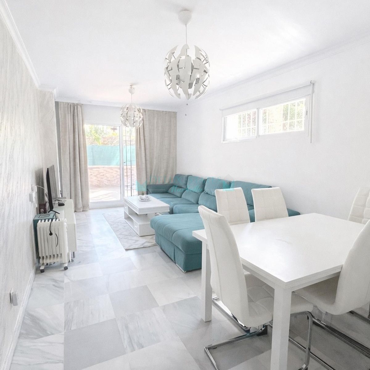 Apartamento Planta Baja en venta en Aloha, Nueva Andalucia