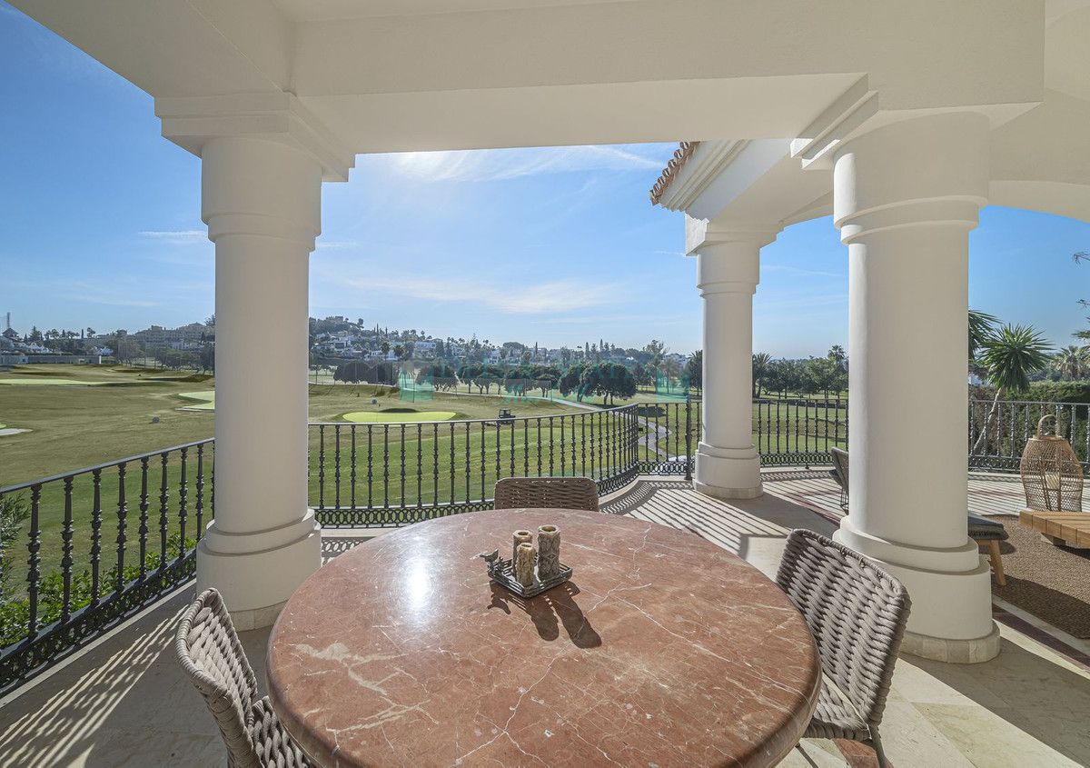 Villa en venta en Nueva Andalucia