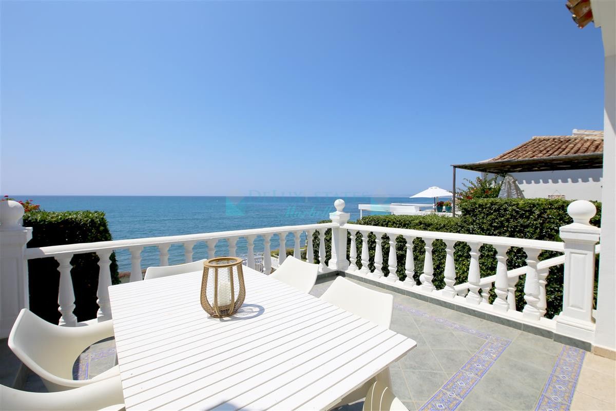 Town House for rent in Estepona