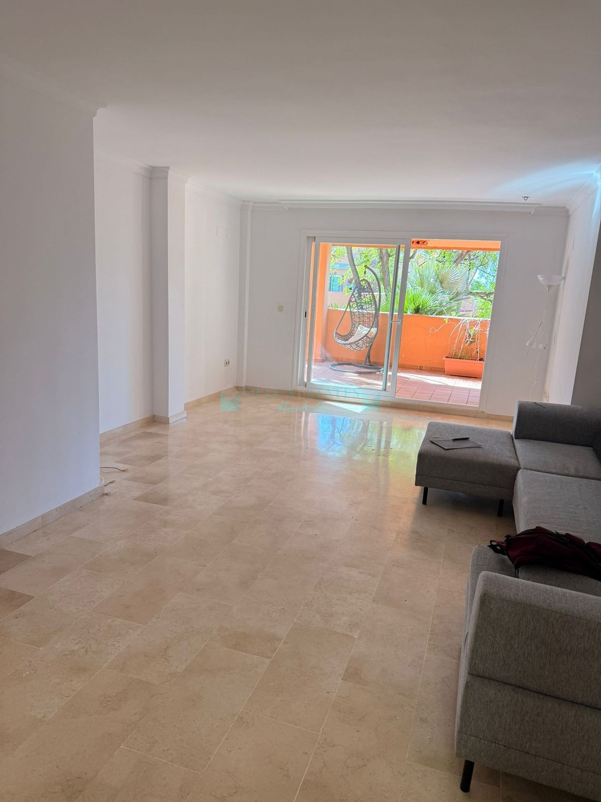 Apartamento Planta Baja en venta en Elviria, Marbella Este
