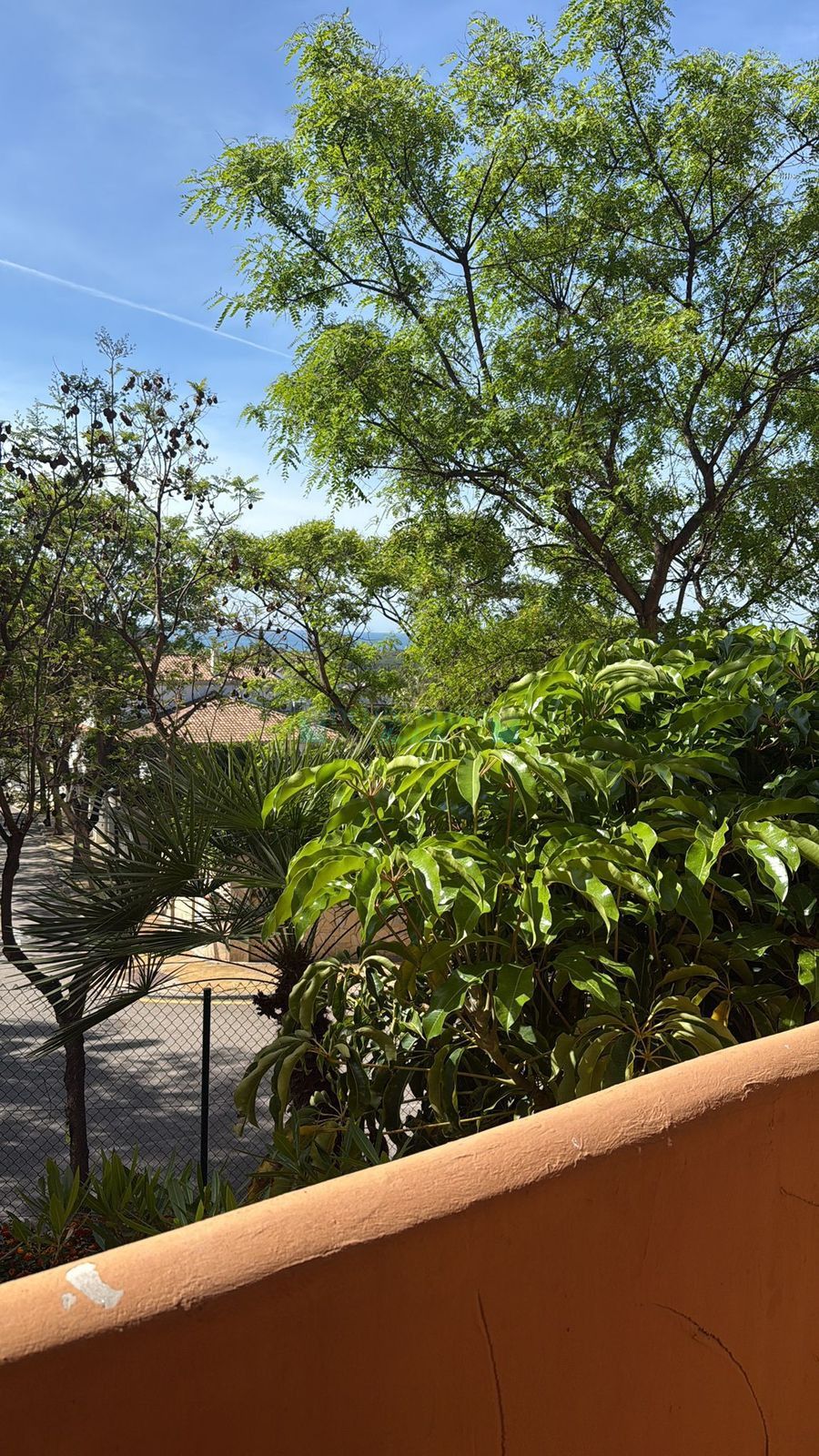 Apartamento Planta Baja en venta en Elviria, Marbella Este