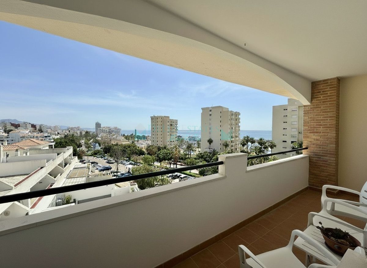 Apartment for sale in Estepona