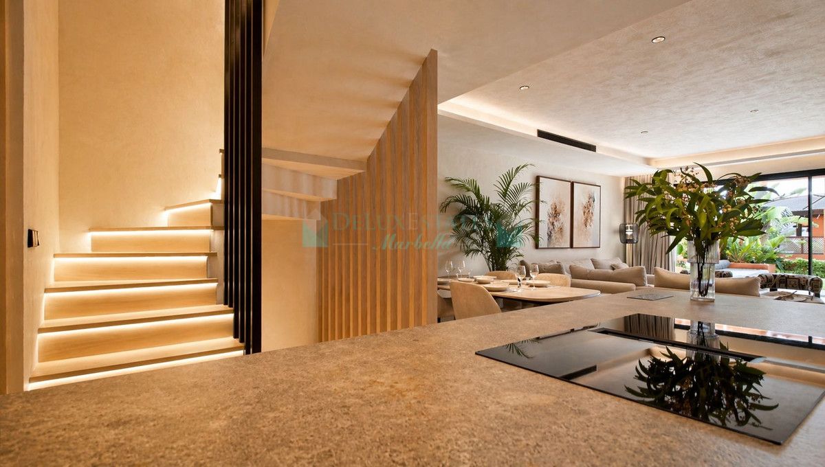 Town House for rent in Marbella Golden Mile
