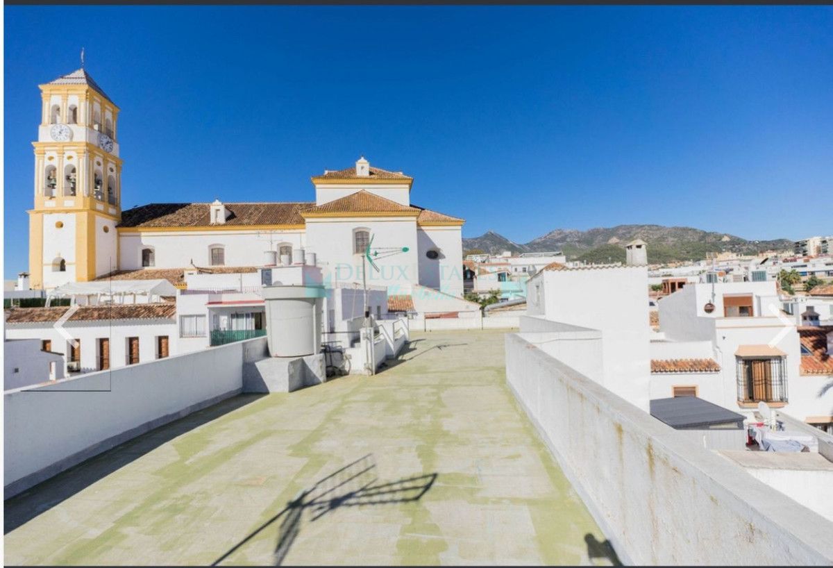 Town House for sale in Marbella