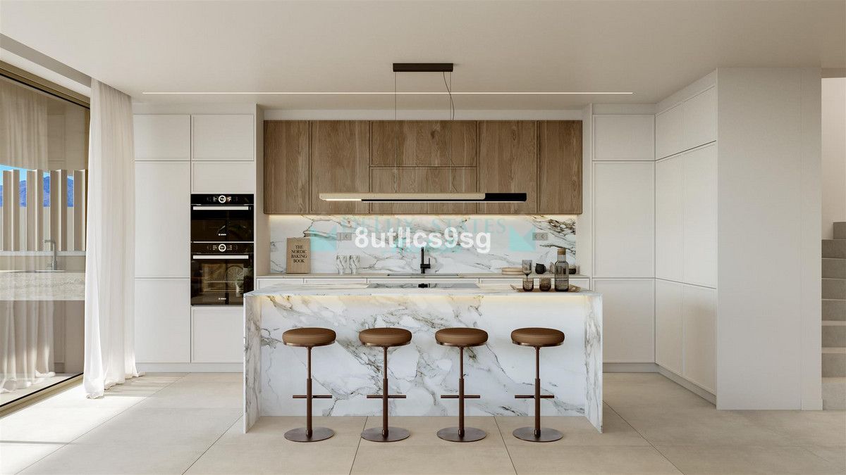 Semi Detached Villa for sale in Estepona