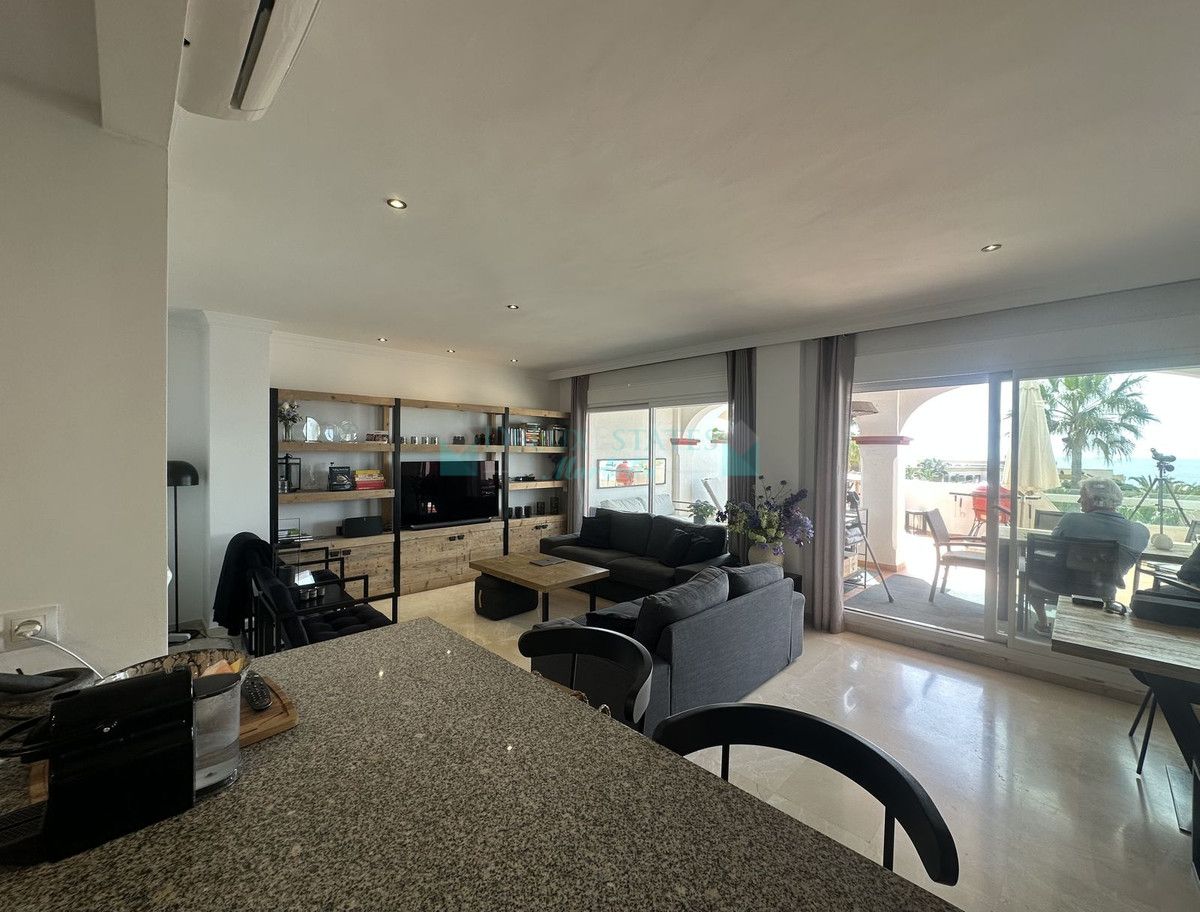 Ático en venta en Elviria, Marbella Este