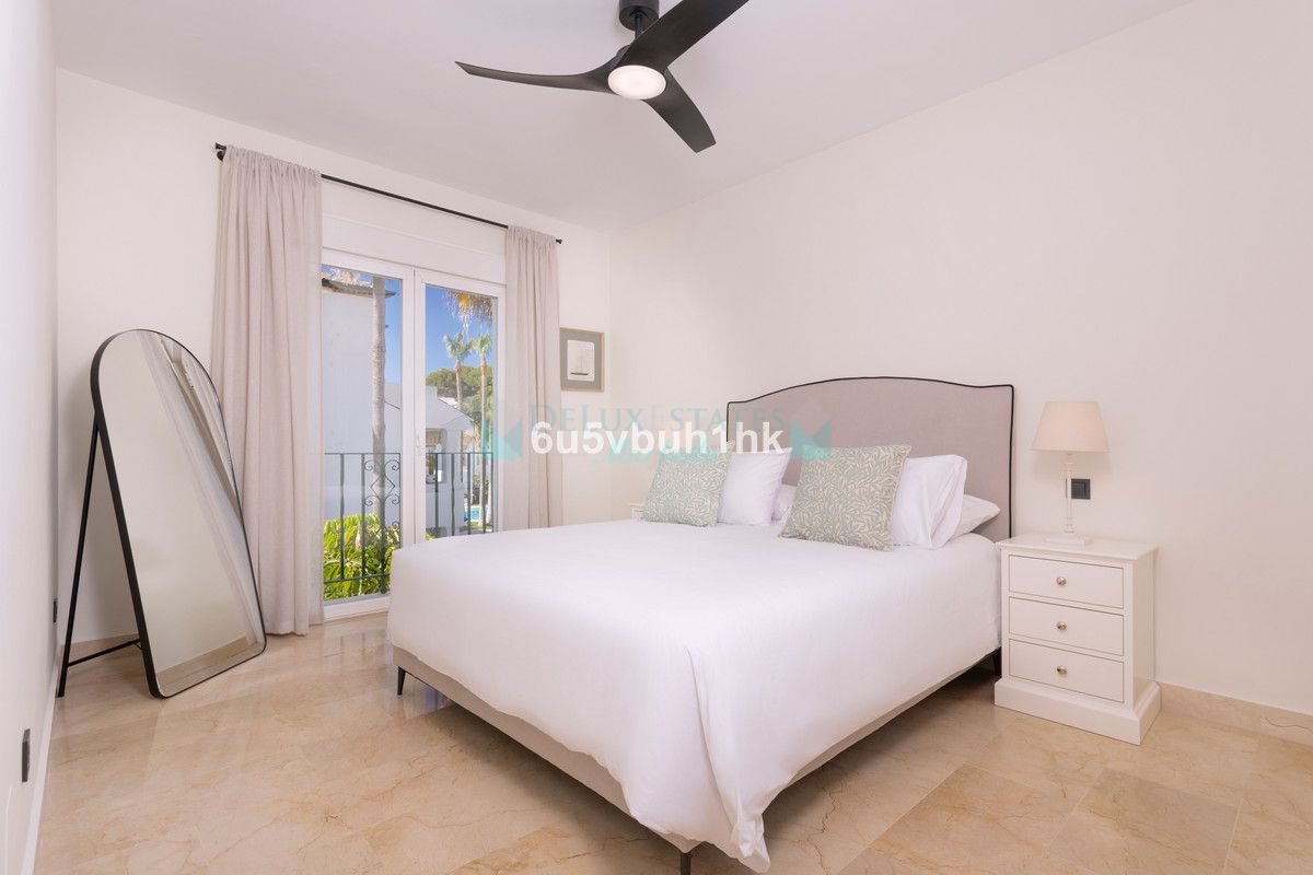 Ground Floor Apartment for sale in Estepona