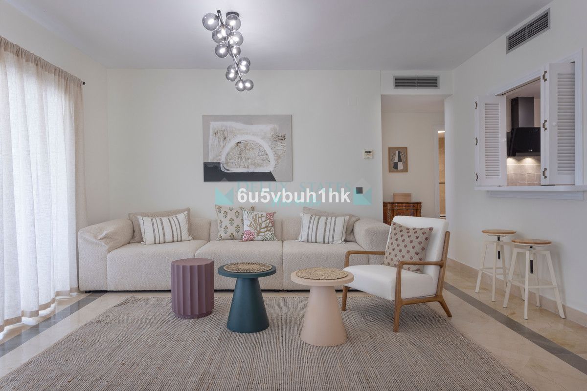 Ground Floor Apartment for sale in Estepona