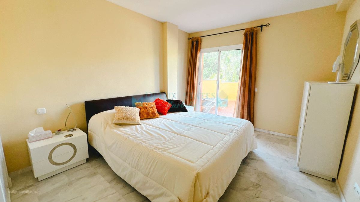 Apartment for sale in La Reserva de Marbella, Marbella East