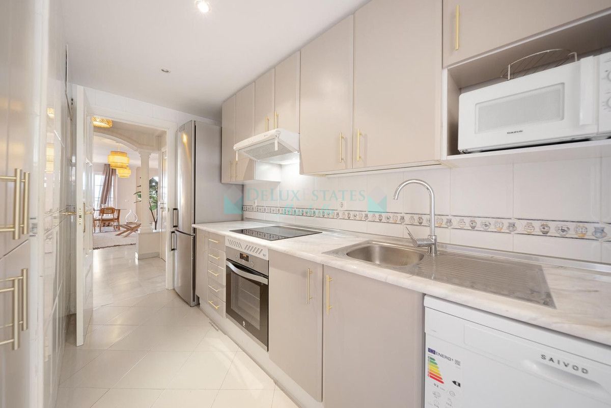 Apartment for rent in Nueva Andalucia