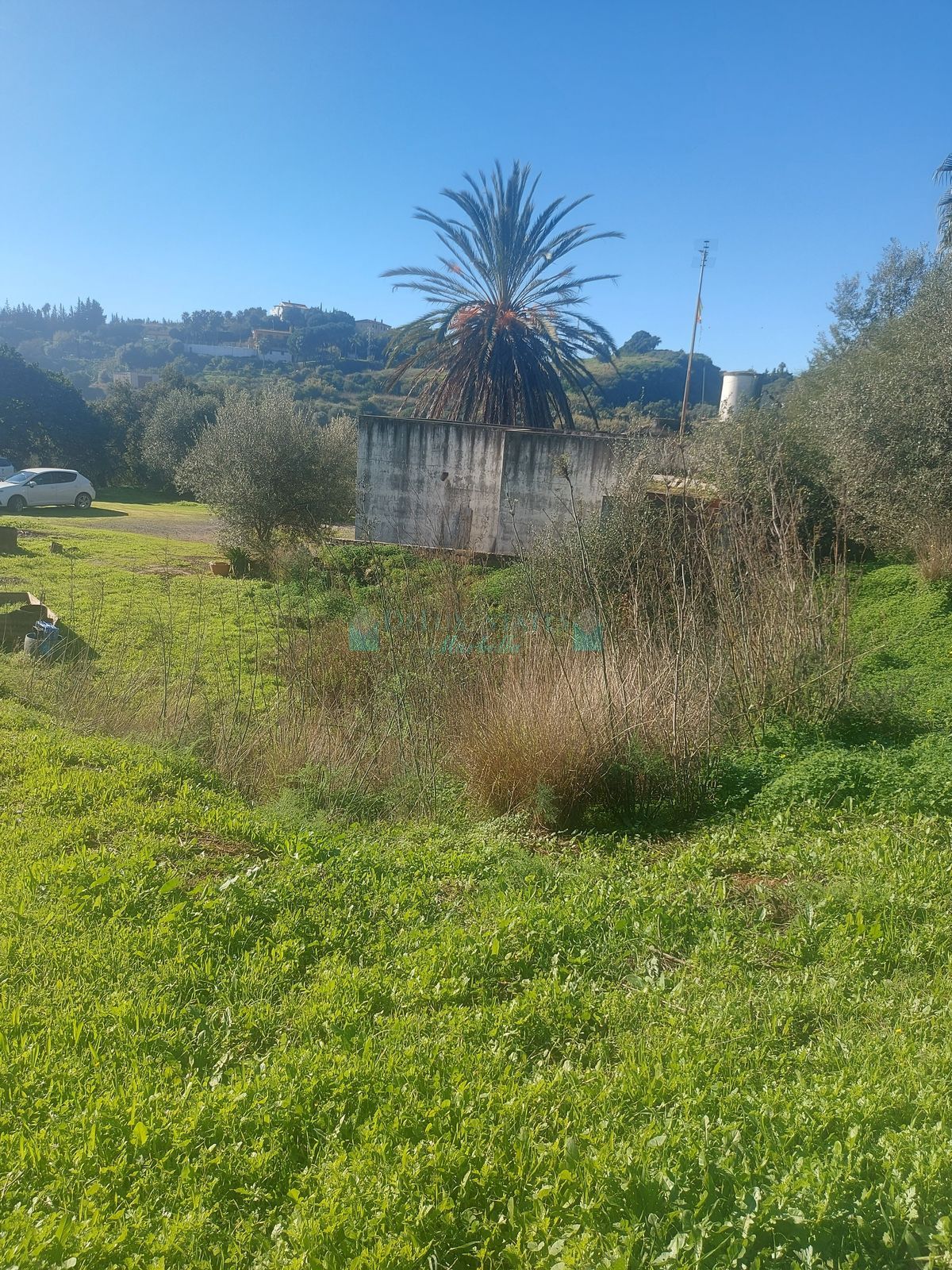 Finca for sale in Estepona