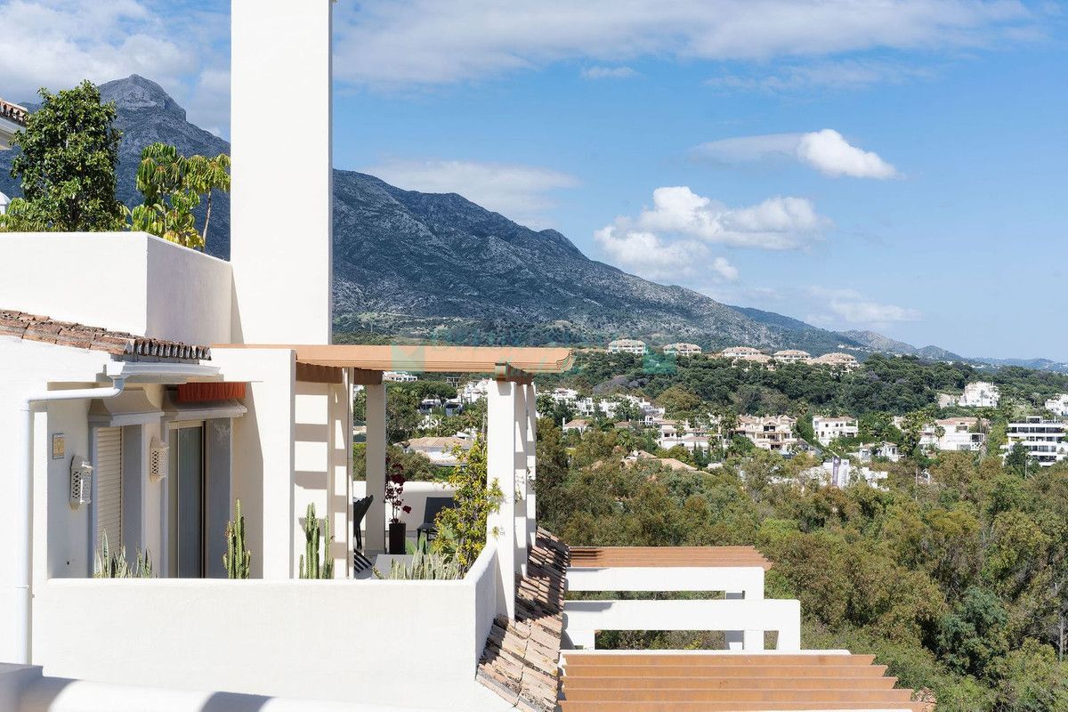 Apartment for sale in Nueva Andalucia