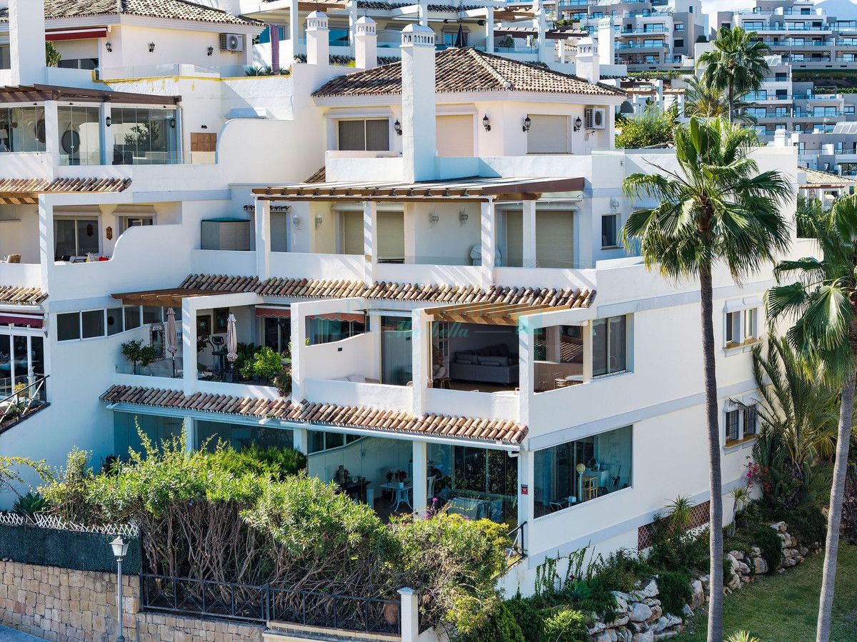 Apartment for sale in Nueva Andalucia