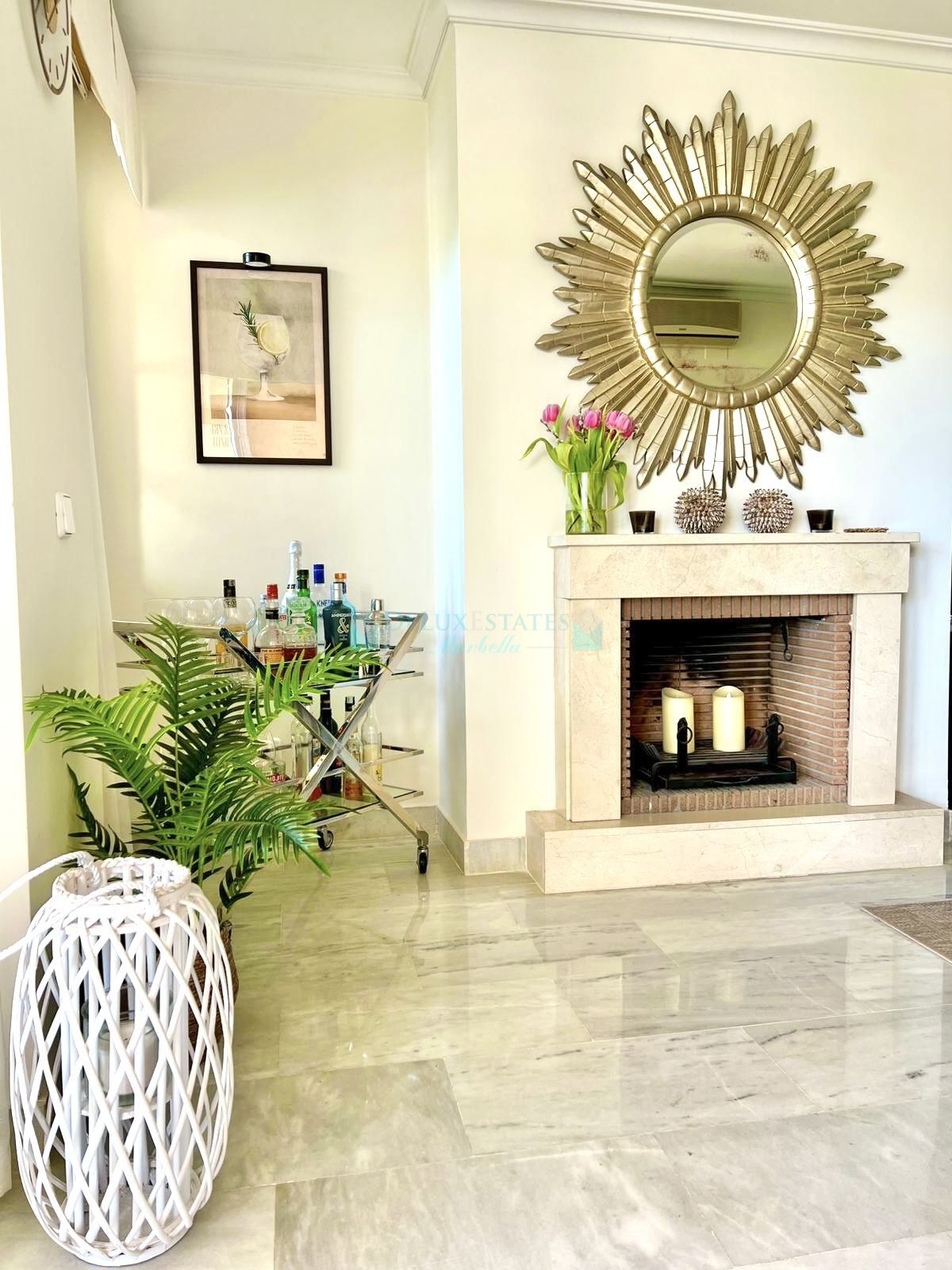 Apartment for sale in Nueva Andalucia