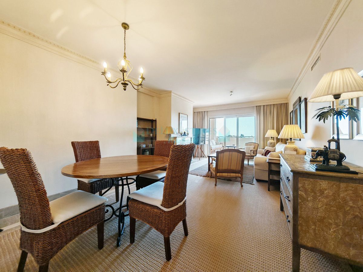 Apartamento en alquiler en Sierra Blanca, Marbella Golden Mile